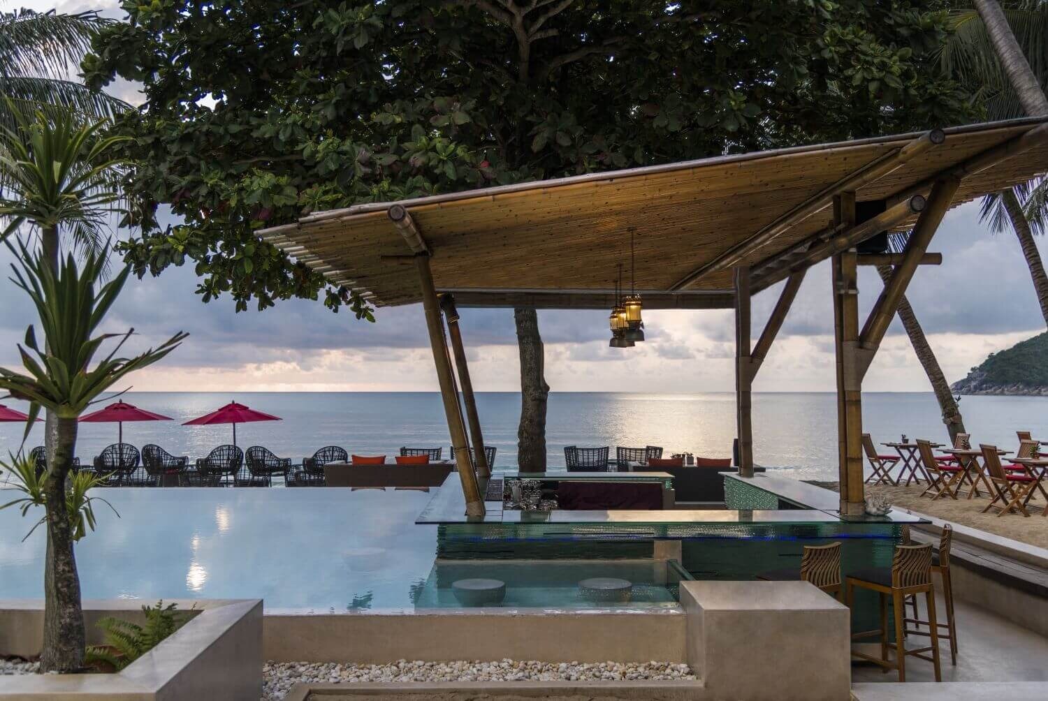 anantara-rasananda-koh-phangan-pool-familienluxusreise