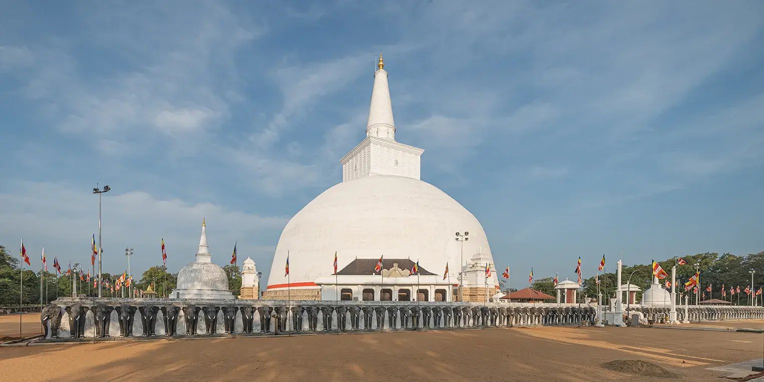 anuradhapura-sri-lanka