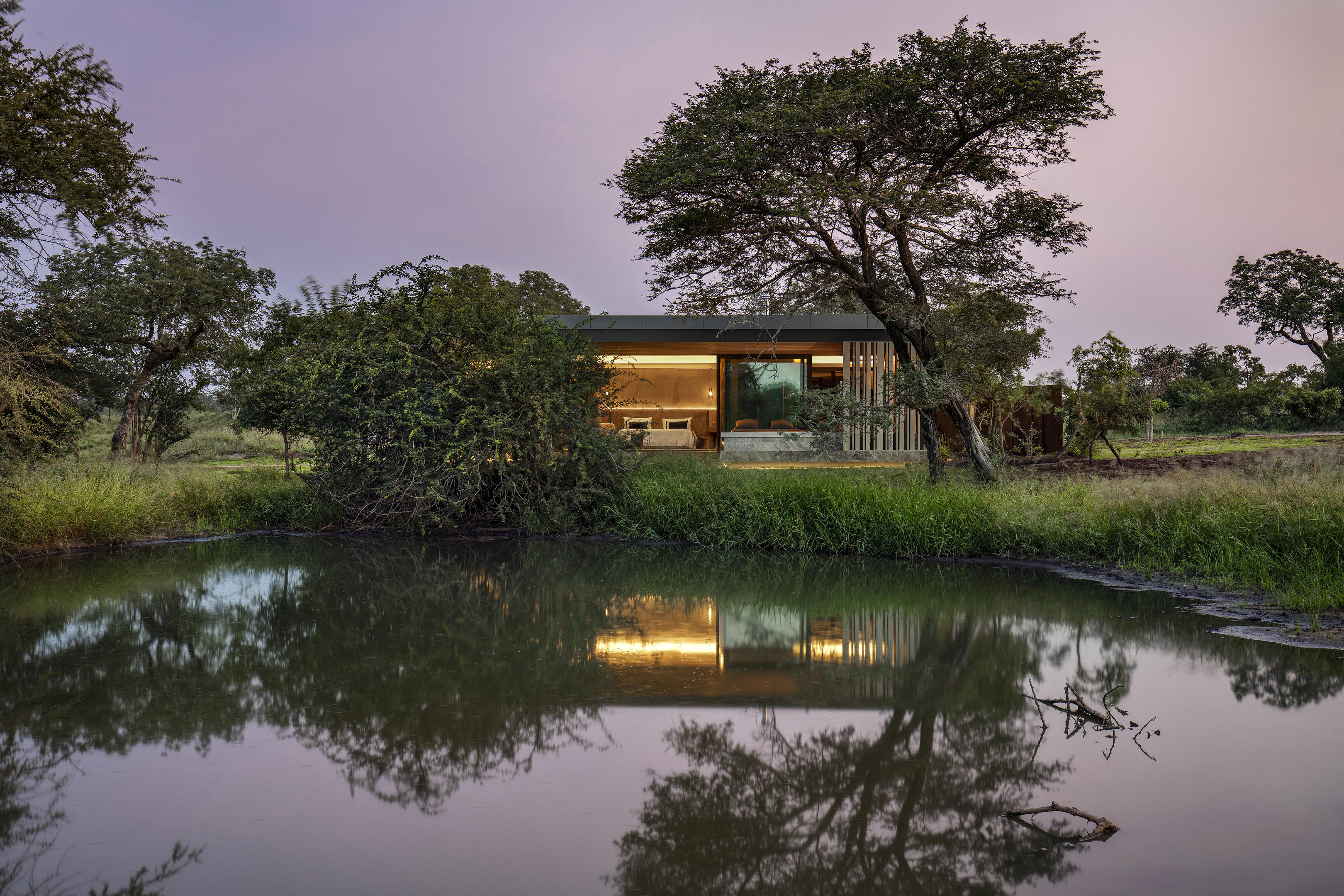 Cheetah Plains Aussenansicht einer Lodge 