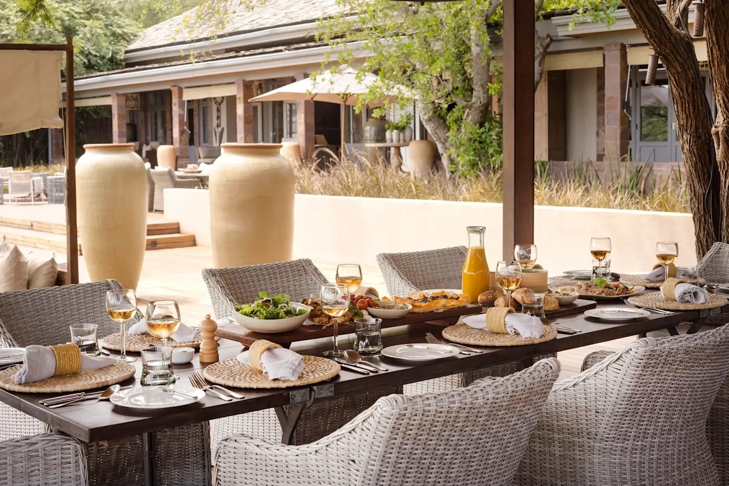 Singita Serengeti Lodge Familienluxusreisen TheFamilyProject Lunch