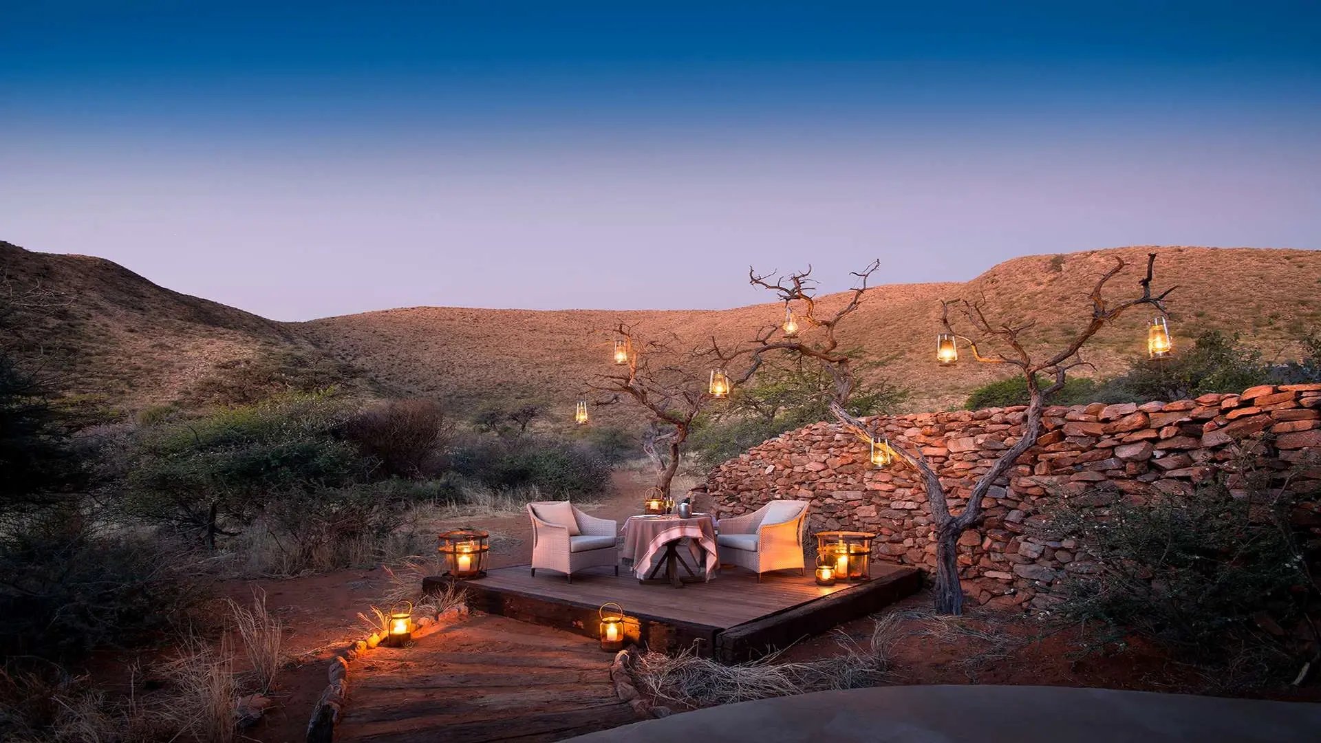 Tswalu Tarkuni Kalahari Familienluxusreisen TheFamilyProject Terrasse