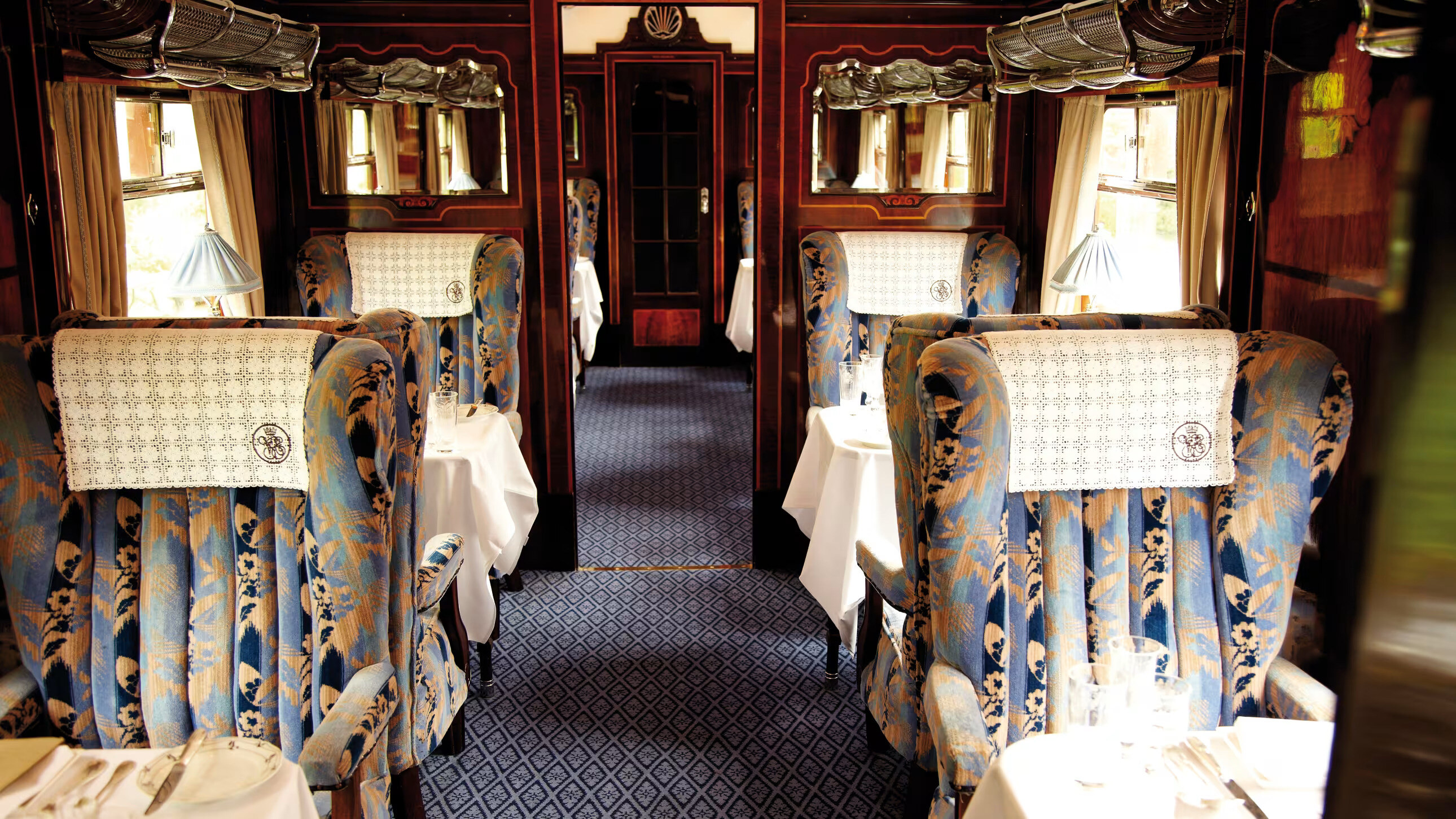 British Pullman A Belmond Train Familienluxusreisen TheFamilyProject Gwen Carriage