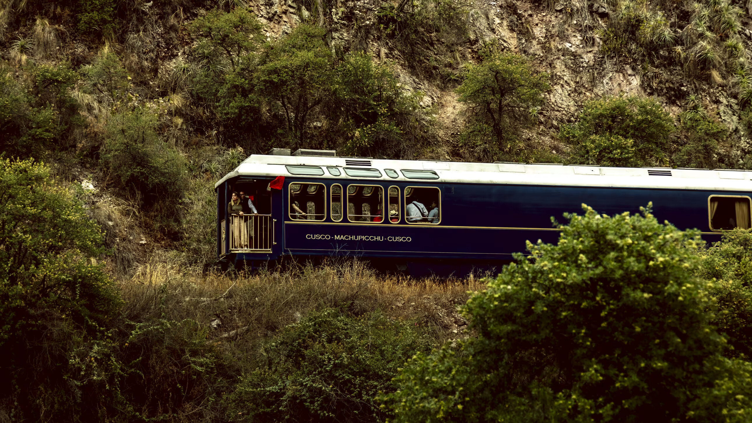 Hiram Bingham A Belmond Train Familienluxusreisen TheFamilyProject Train