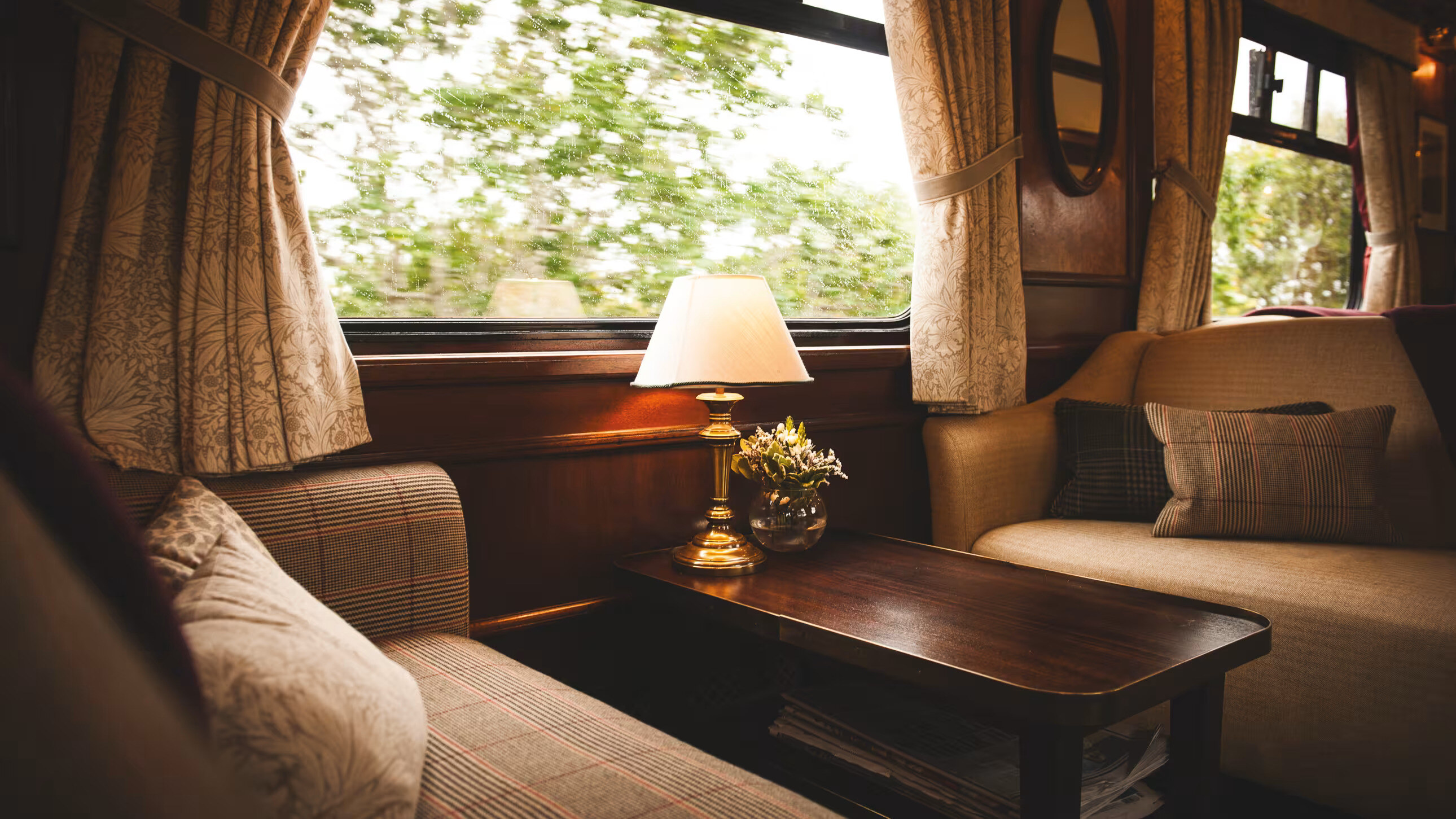 Royal Scotsman Train Scottland Familienluxusreisen TheFamilyProject Observation Car