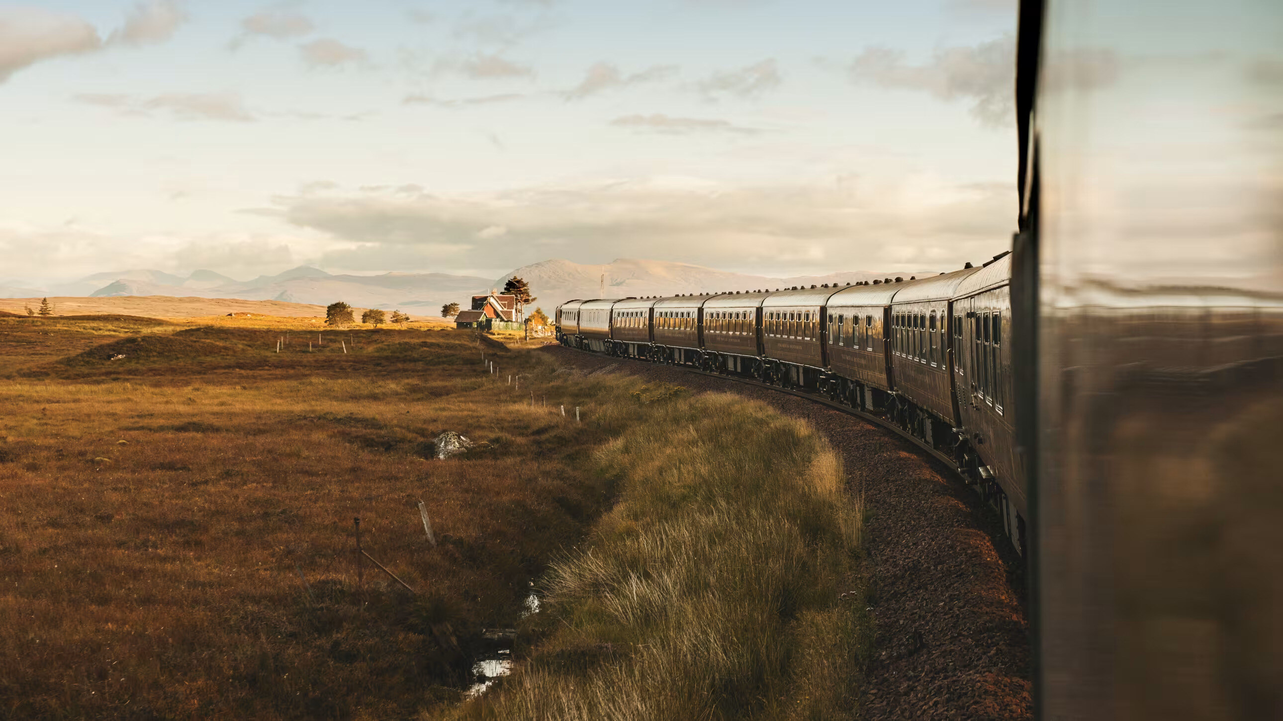 Royal Scotsman Train Scottland Familienluxusreisen TheFamilyProject Train