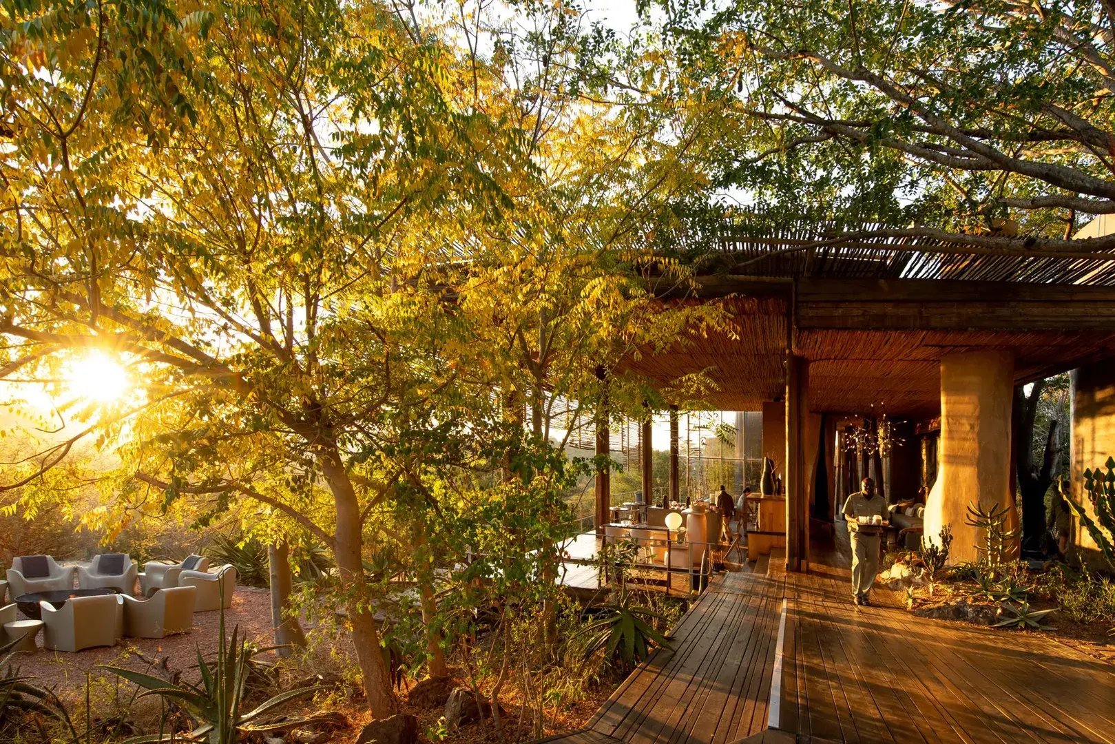 singita lebombo lodge kruger national park sudafrika afrika terrasse exklusiv the family project luxus familie kinder reisen