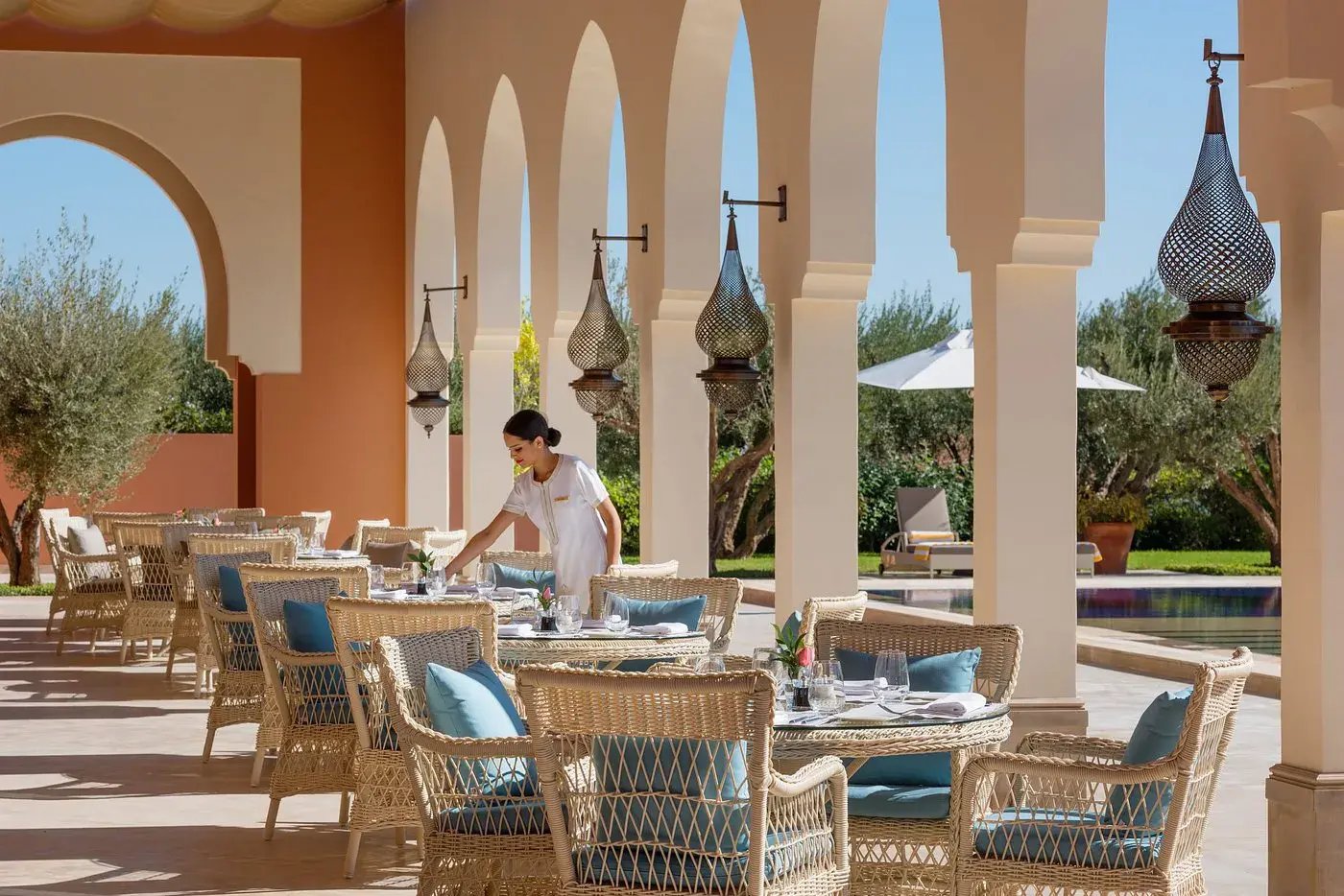 the oberoi marrakech marrakech marrakesch marokko essbereich restaurant exklusiv afrika the family project luxus familie kinder reisen