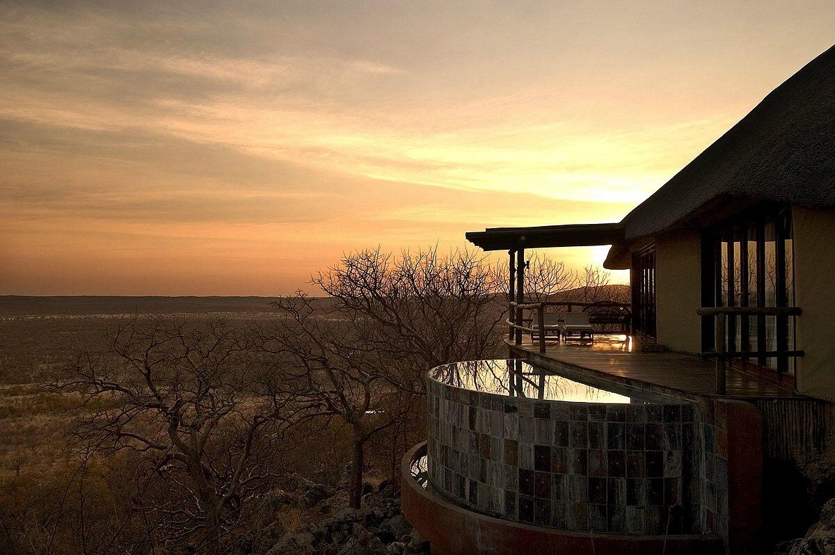 Little Ongava Familienluxusreisen TheFamilyProject Infinity Pool