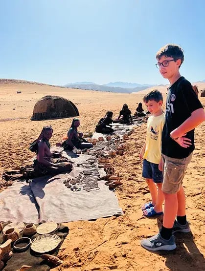 serra cafema camp kunene namibia afrika kinder familienreise luxus the family project privatbilder verkauf einheimische