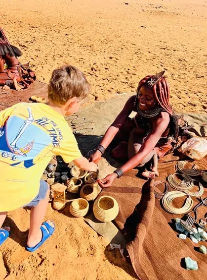 serra cafema camp kunene namibia afrika kinder familienreise luxus the family project verkauf einheimische