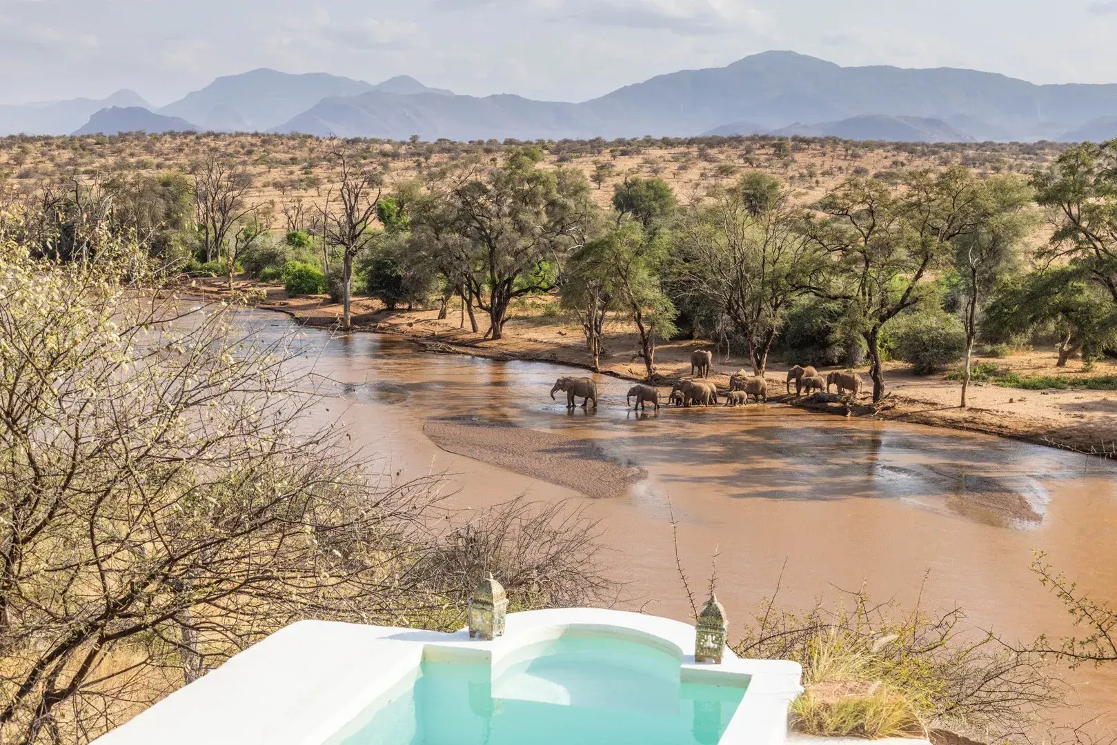 sasaab camp samburu kenia afrika pool wellness the family project luxus familienreise kinder