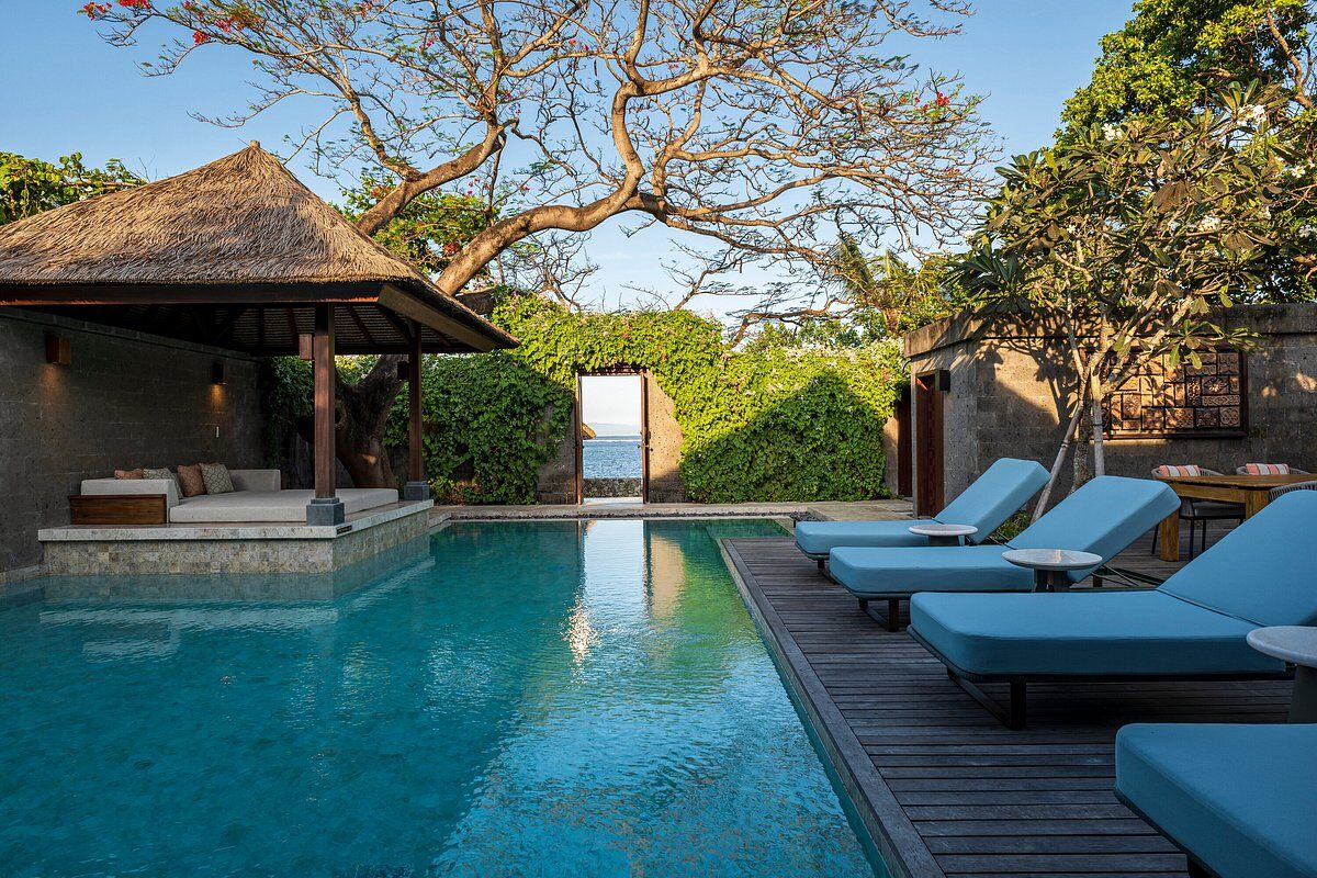 Andaz Sanur Bali Familienluxusreisen TheFamilyProject Liegen