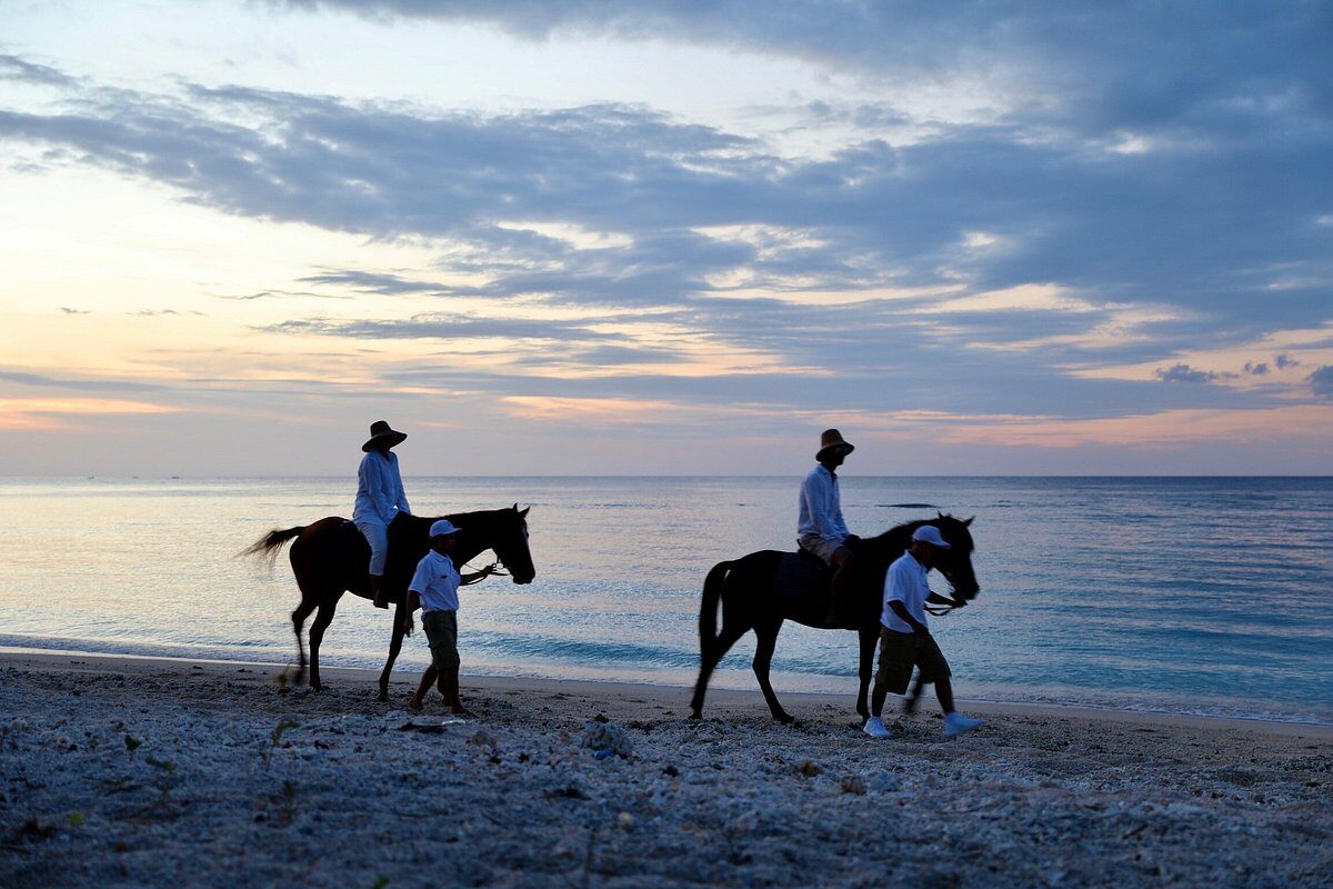 The Lombok Lodge Hotel Familienluxusreisen TheFamilyProject Reiten