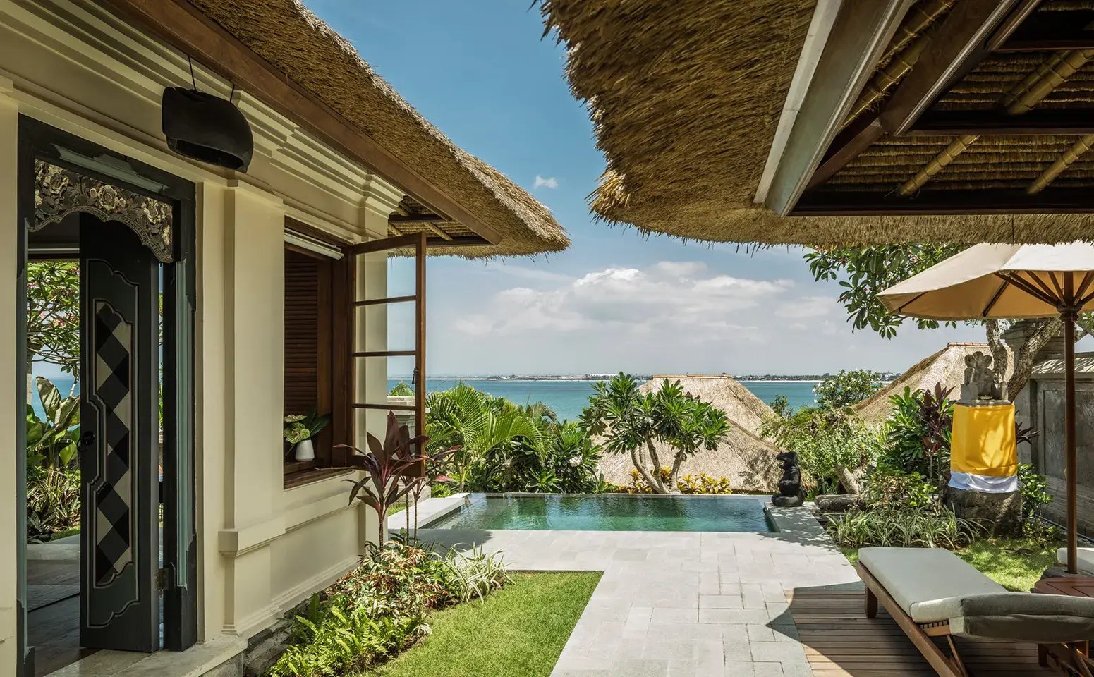 asien-bali-four-seasons-at-jimbaran-familie-urlaub-kinder-luxus-pool-meer-strand-privat-villa-palmen-villa-3