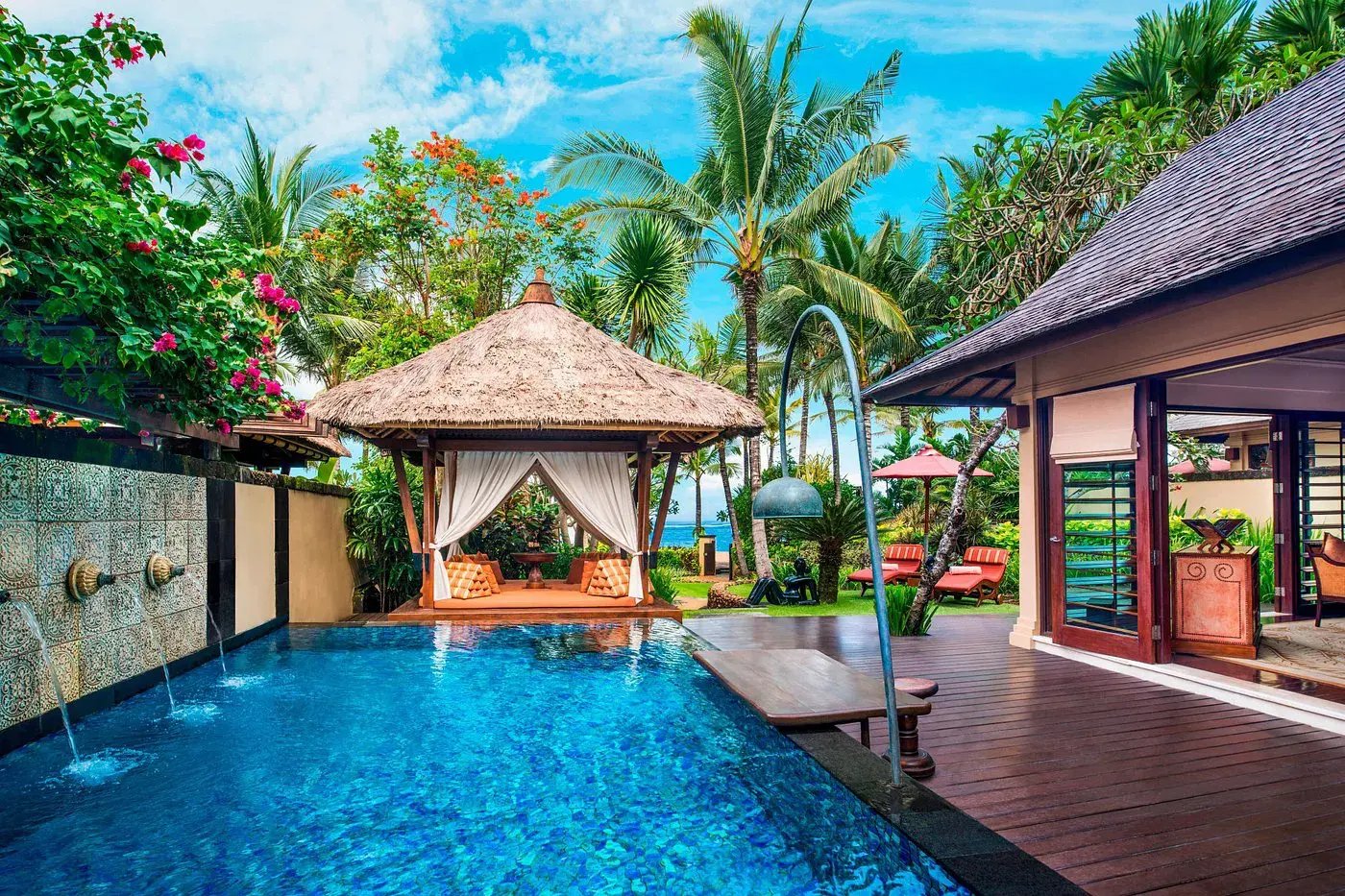 2 asien bali st regis bali strand urlaub meer luxus the family project pool villa privat palmen