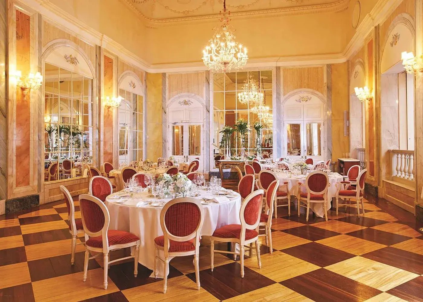 reids palace a belmond hotel madeira portugal restaurant luxus reisen kinder familie the family project