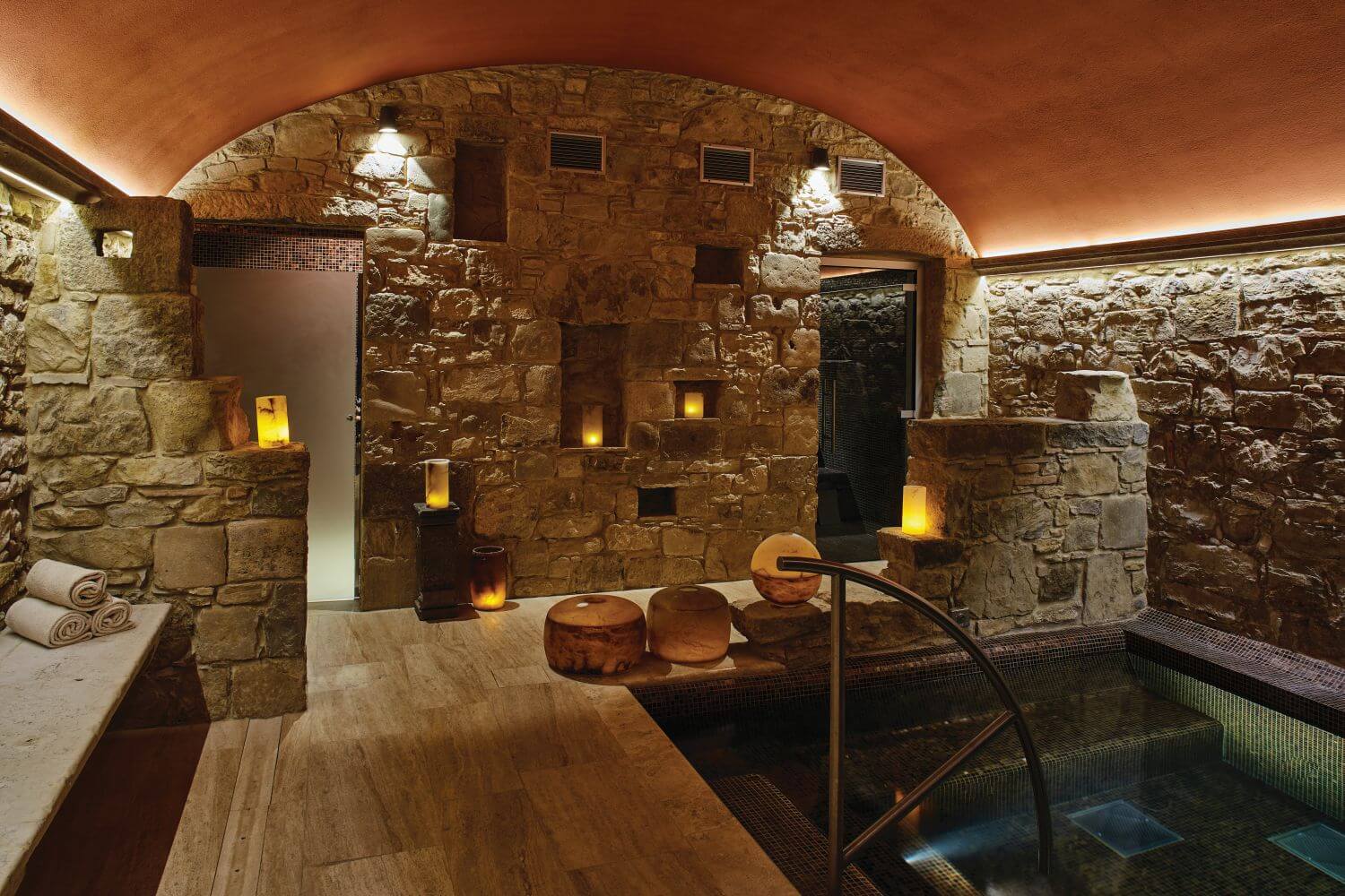 Belmond Castello di Casole Familienluxusreisen TheFamilyProject Spa Wellness