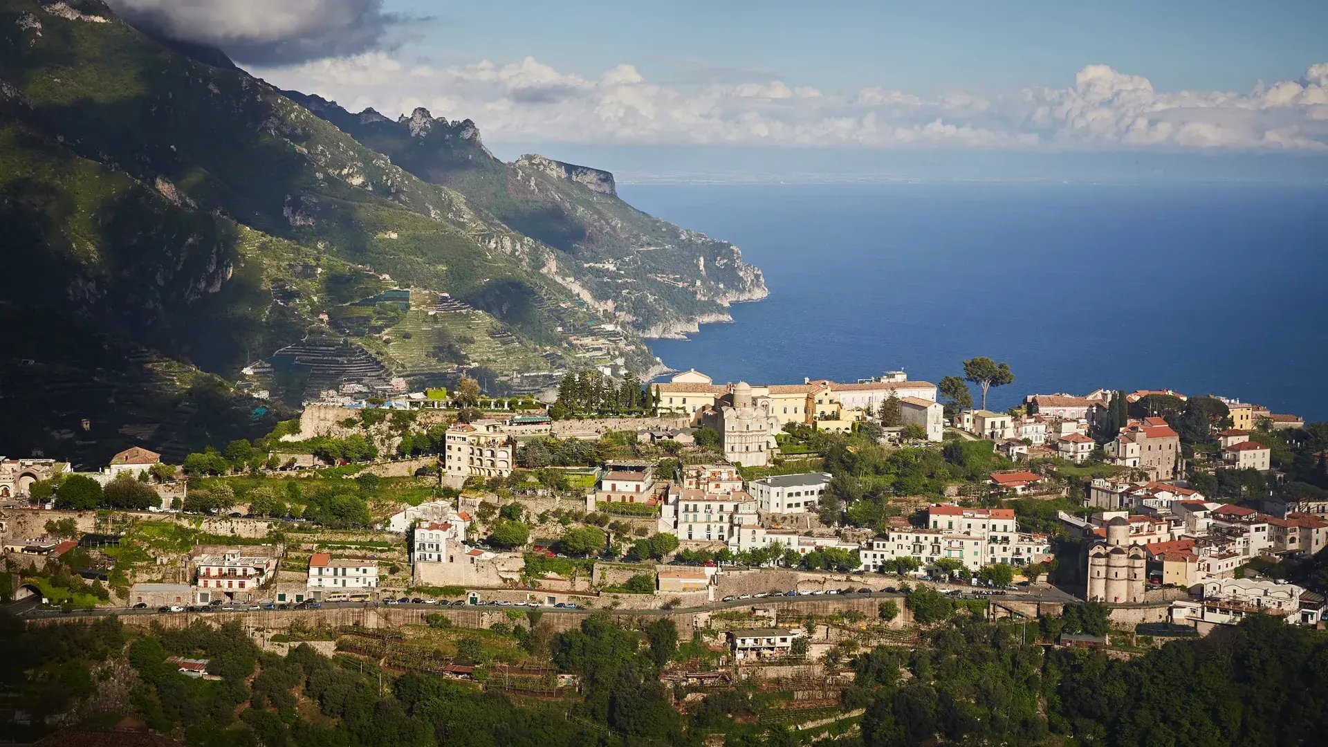 caruso-a-belmond-hotel-amalfikuste-italien-uberblick-exklusiv-kinderfreundlich-familienurlaub-the-family-project