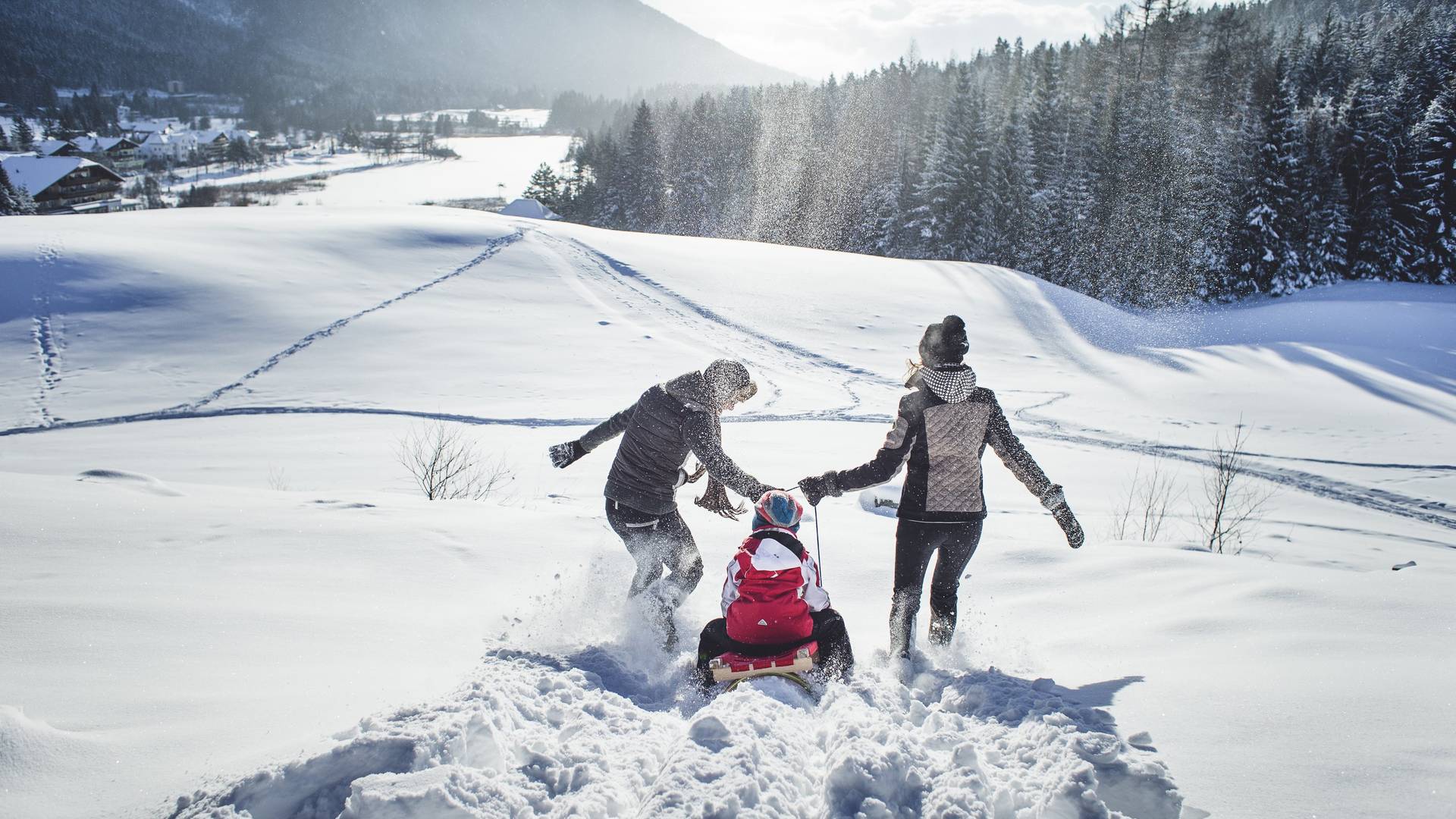 Klosterbräu Familie im Schnee