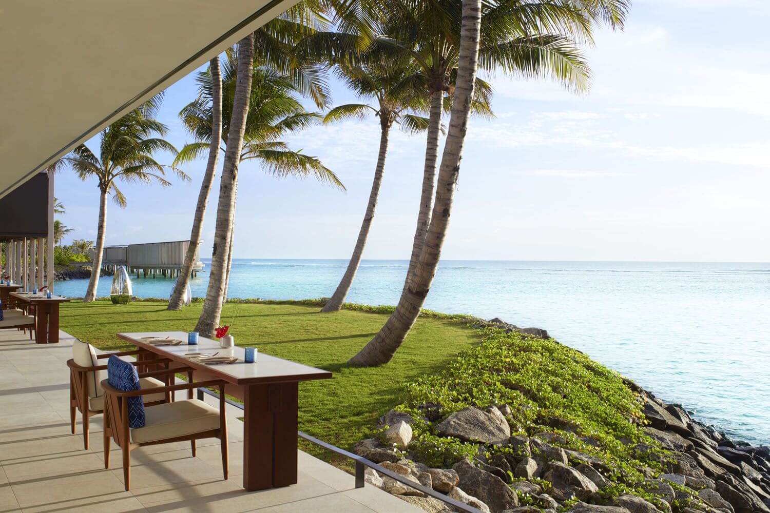 Ritz Carlton Maldives Familienluxusreisen TheFamilyProject Dining