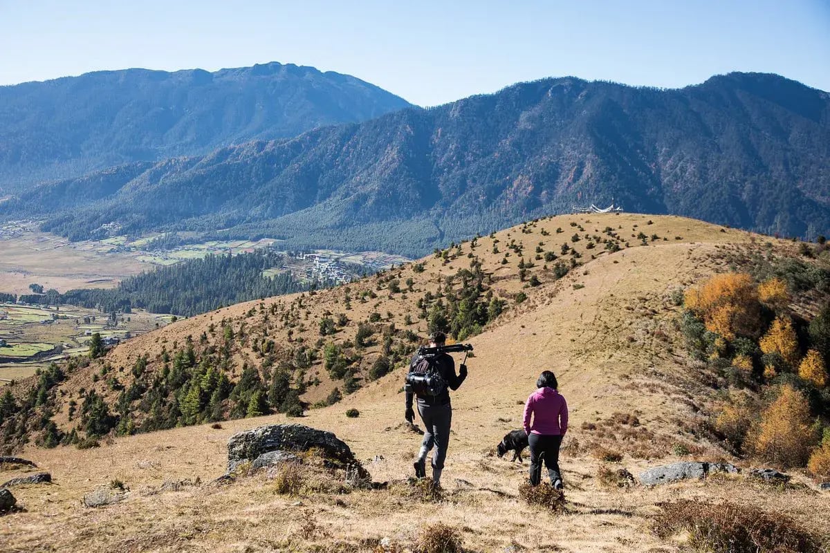 gangtey lodge bhutan indischer subkontinent gangtey wandern aktivitaten the family project familie luxus reisen kinder