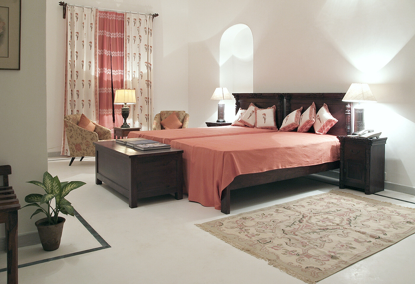 Shahpura Bagh Resort Familienluxusreisen TheFamilyProject Suite Bett