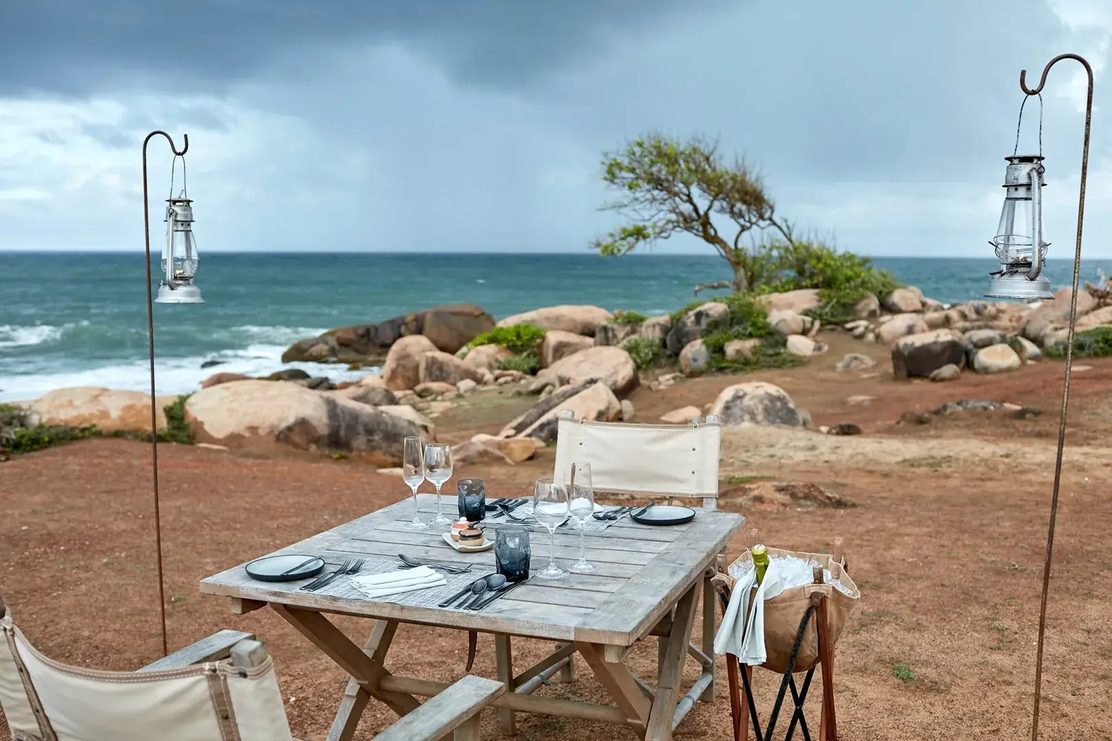 wild coast tented lodge beach lunch