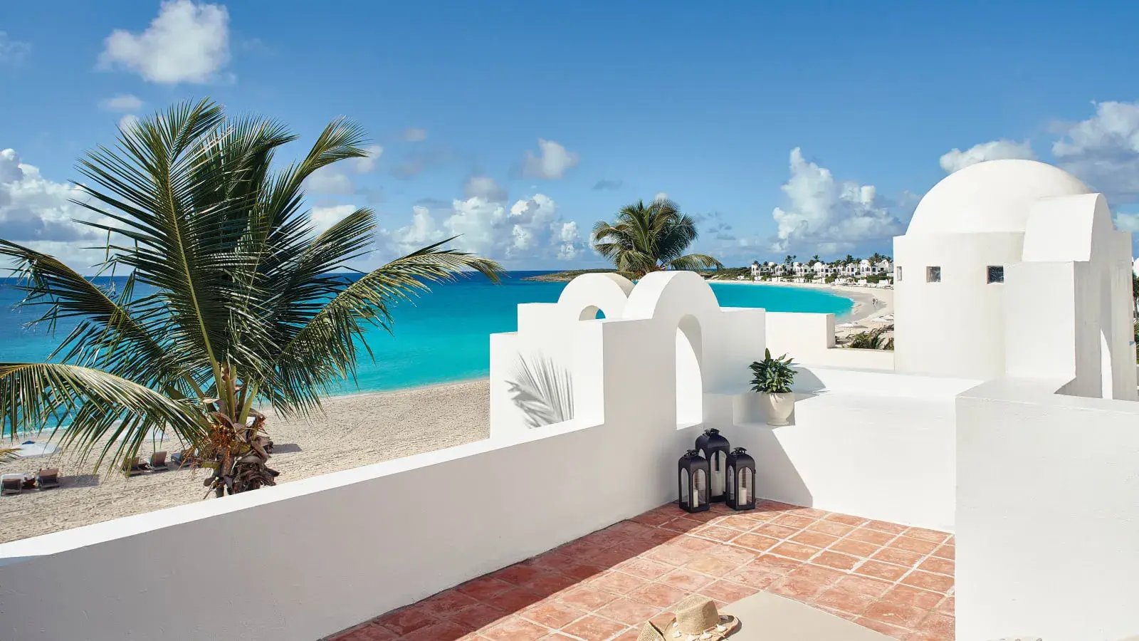 cap juluca a belmond hotel anguilla karibik terrasse meerblick the family project luxus familie kinder reisen