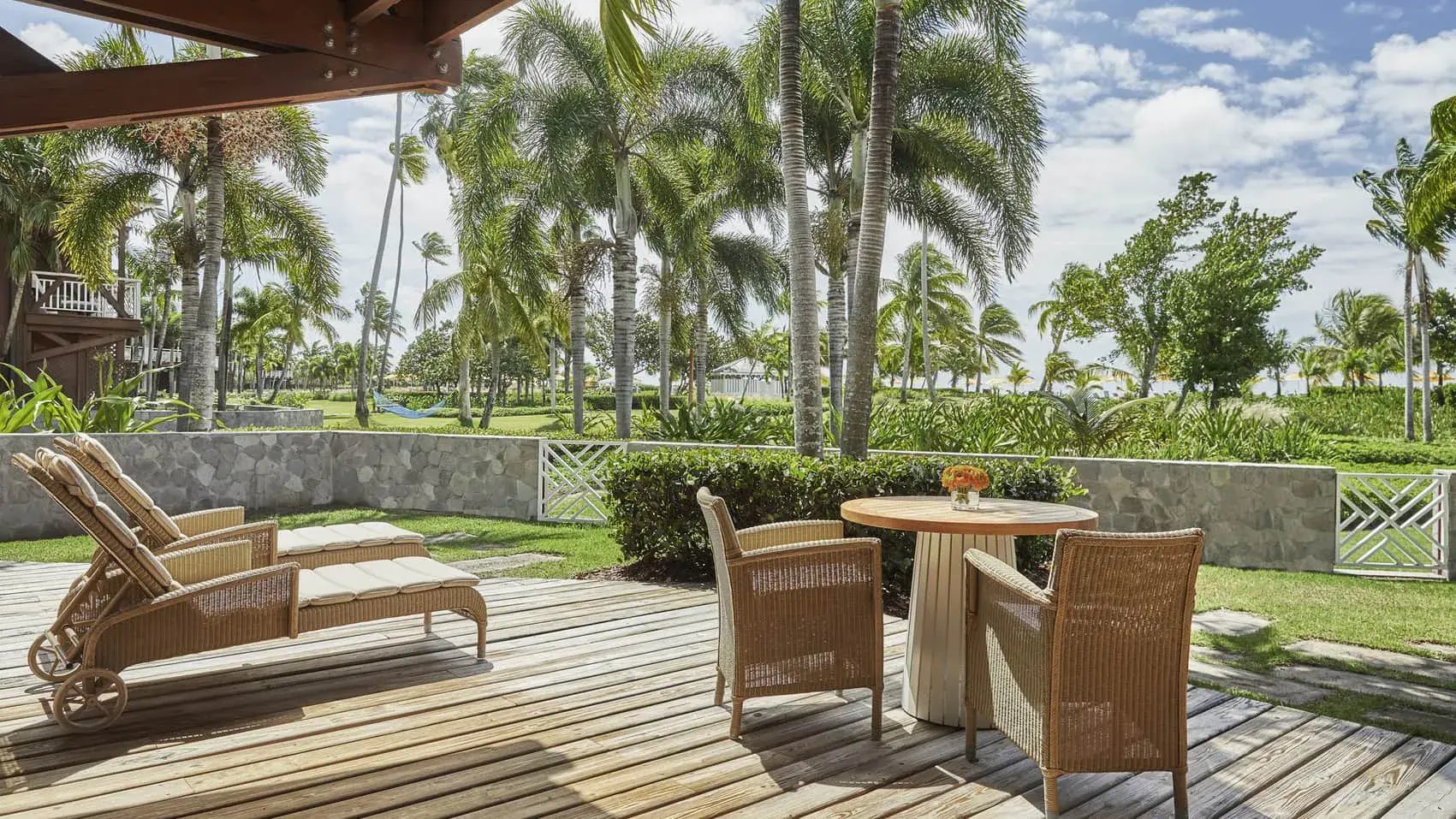 four seasons resort nevis st.kitts privates Sonnendeck