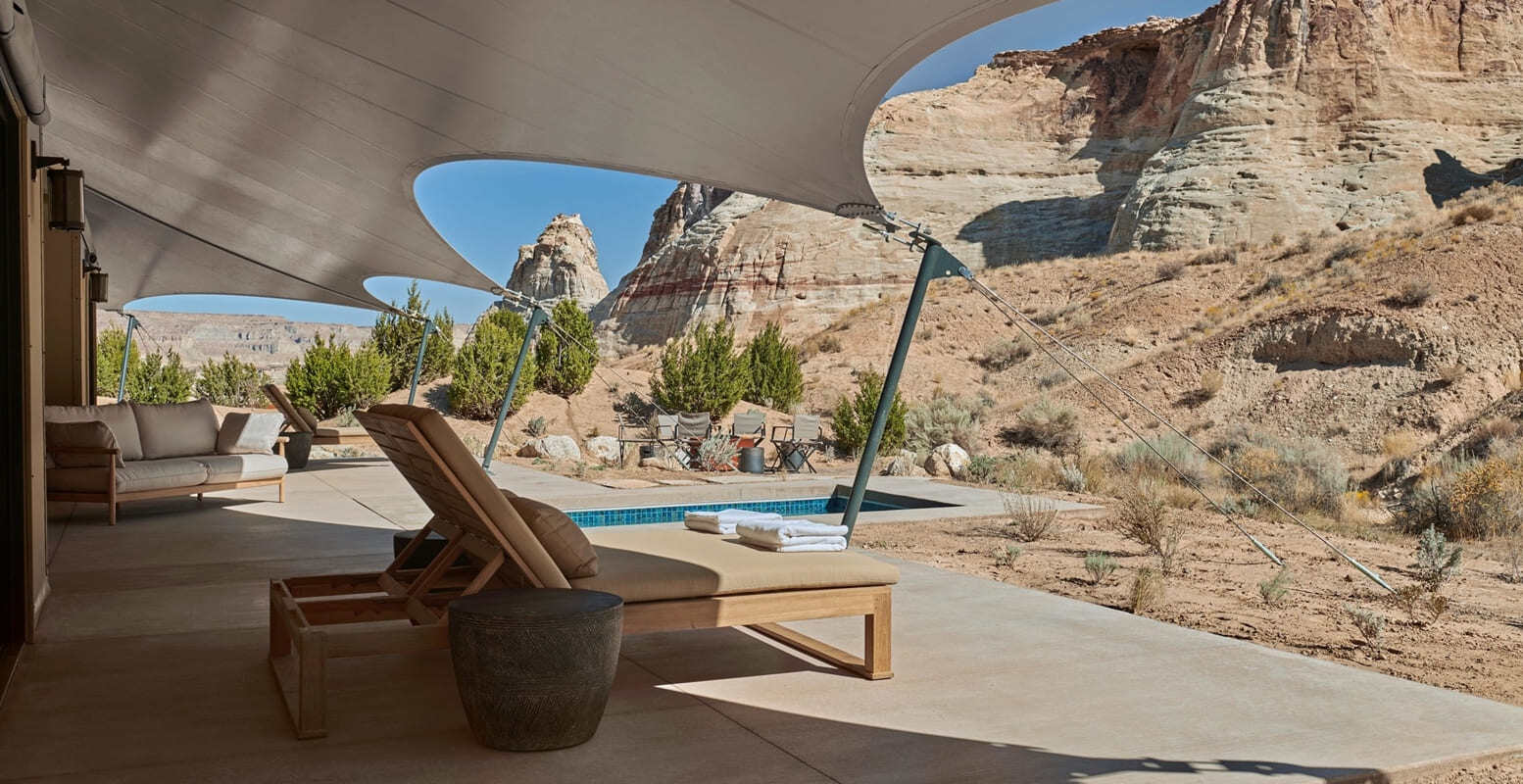 Camp Sarika by Amangiri pavilion Sonnendeck