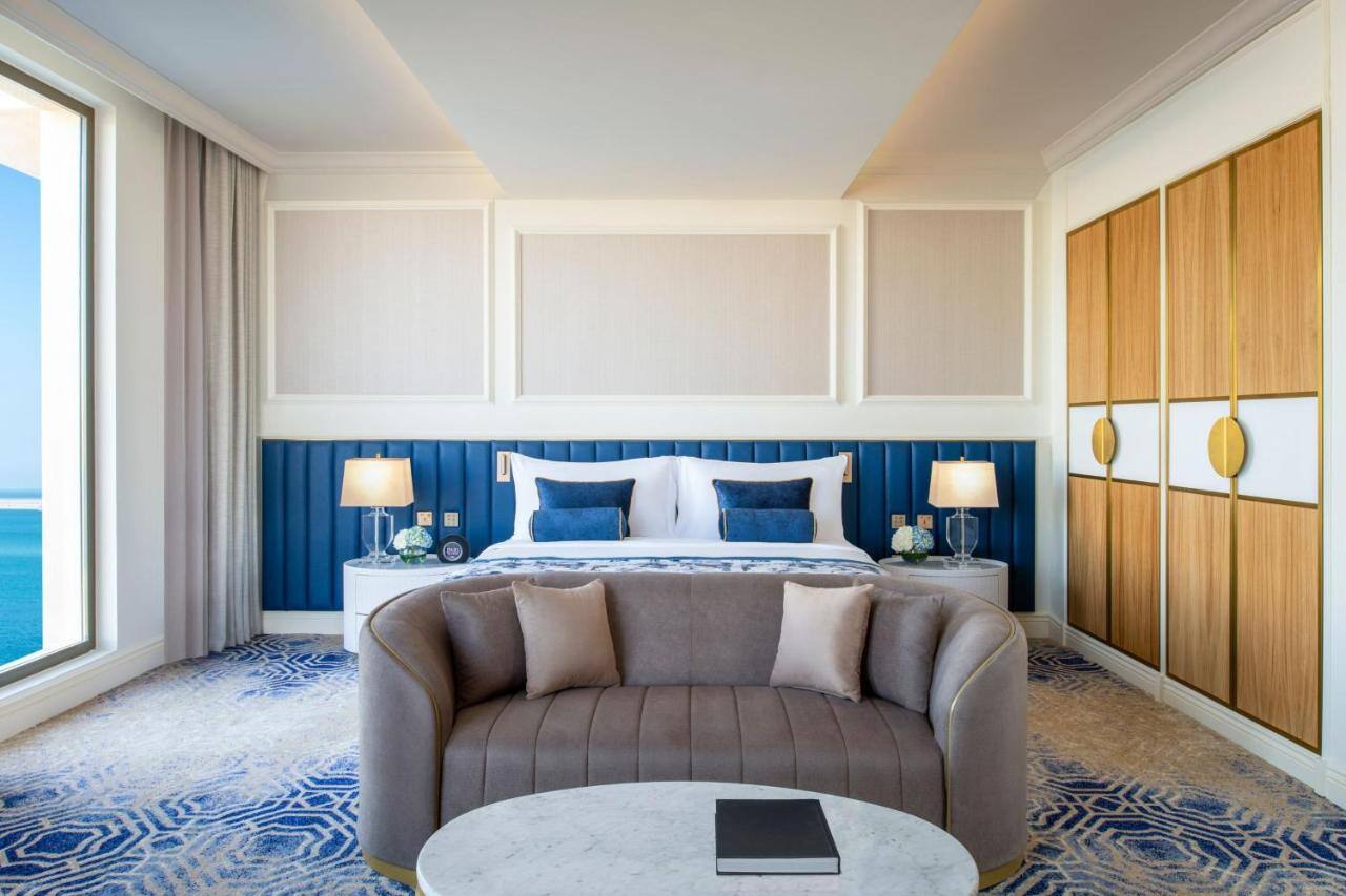 The St Regis Doha Katar Familienluxusreisen TheFamilyProject Schlafzimmer