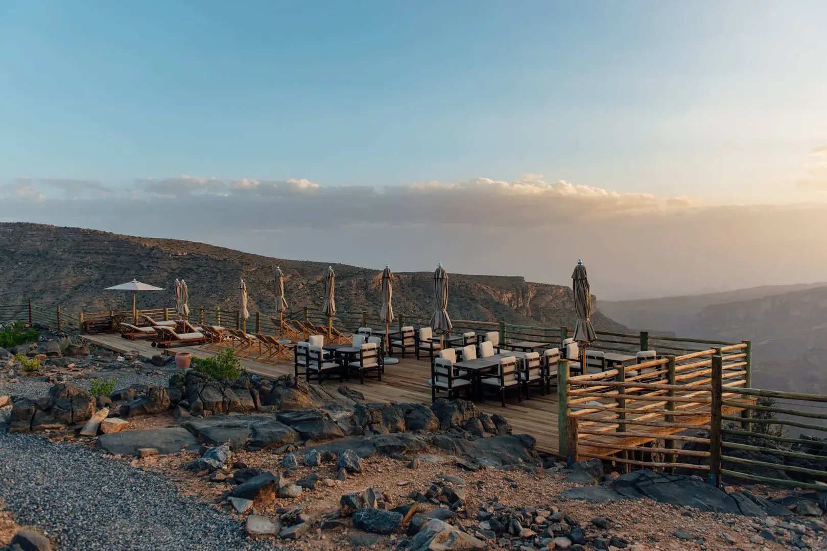 alila jabal akhdar oman orient terrasse exklusiv the family project luxus familie kinder reisen