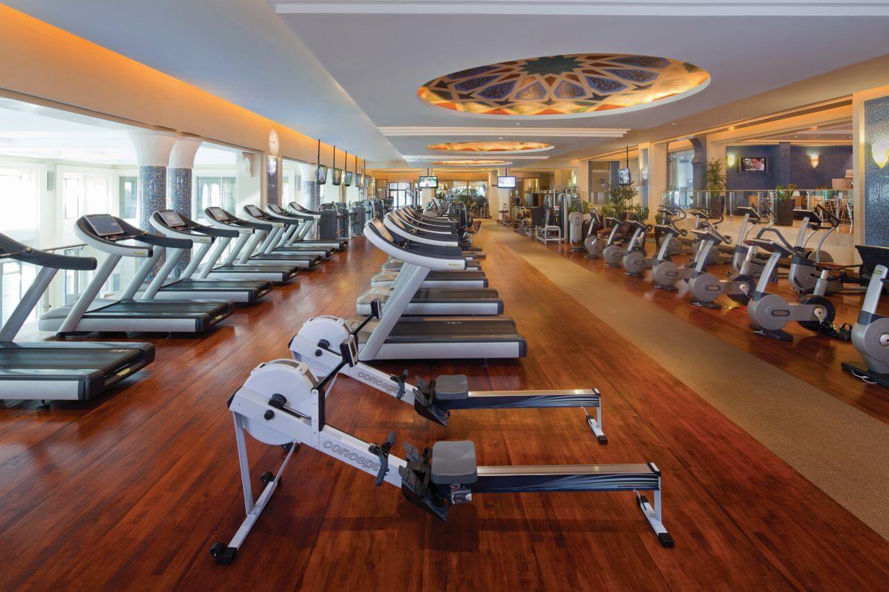 Jumeirah Dar Al Masyaf Familienluxusreisen TheFamilyProject Gym