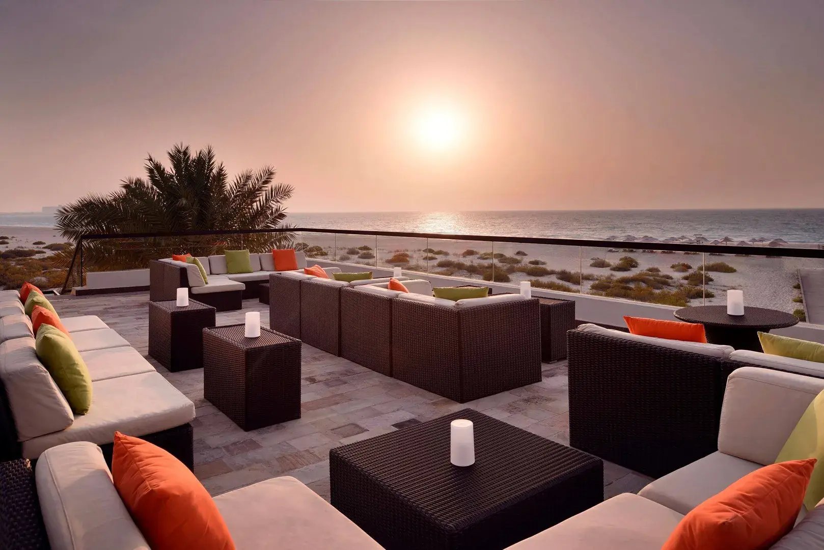 park hyatt abu dhabi saadiyat island orient abu dhabi meerblick exklusiv terrasse the family project luxus familie kinder reisen