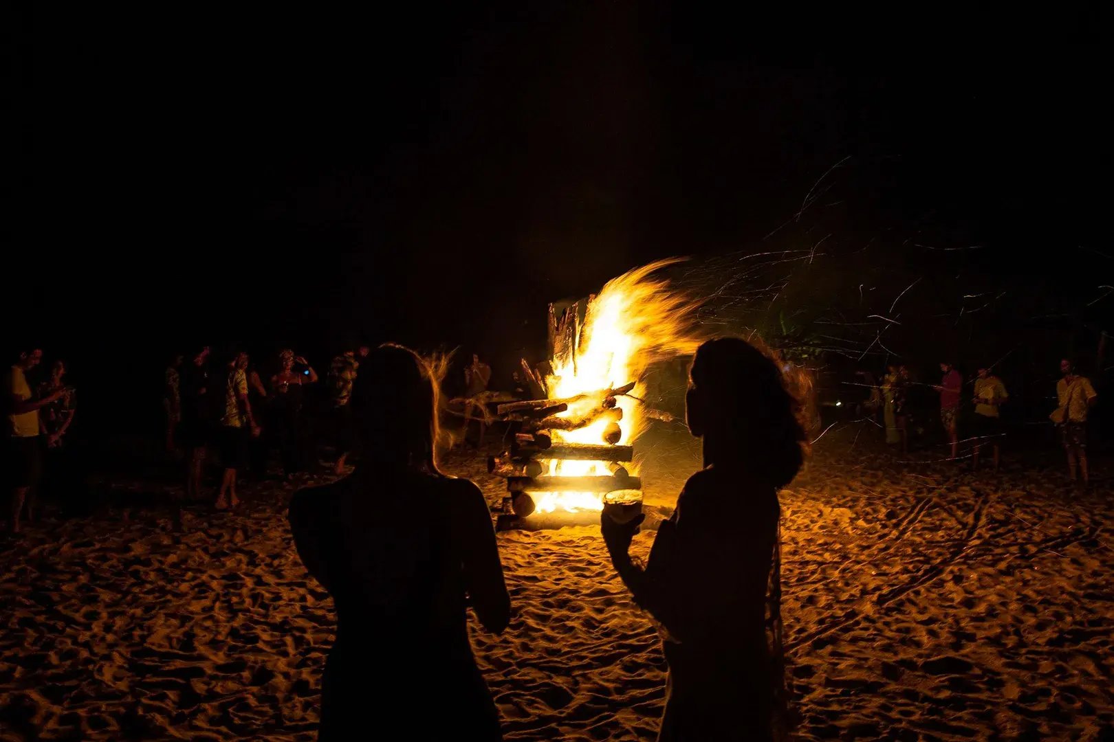 uxua casa hotel trancoso brasilien sudamerika strand lagerfeuer aktivitaten luxus urlaub kinder the family project