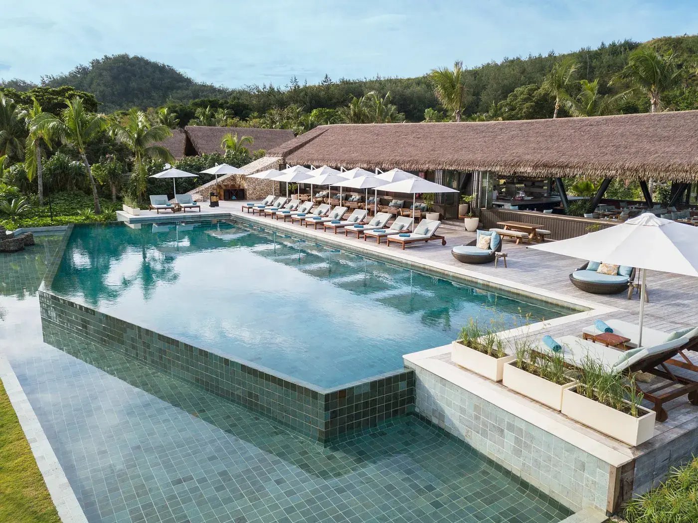 six senses fiji mamanuca inseln sudsee sudpazifik swimming pool luxus urlaub kinder the family project