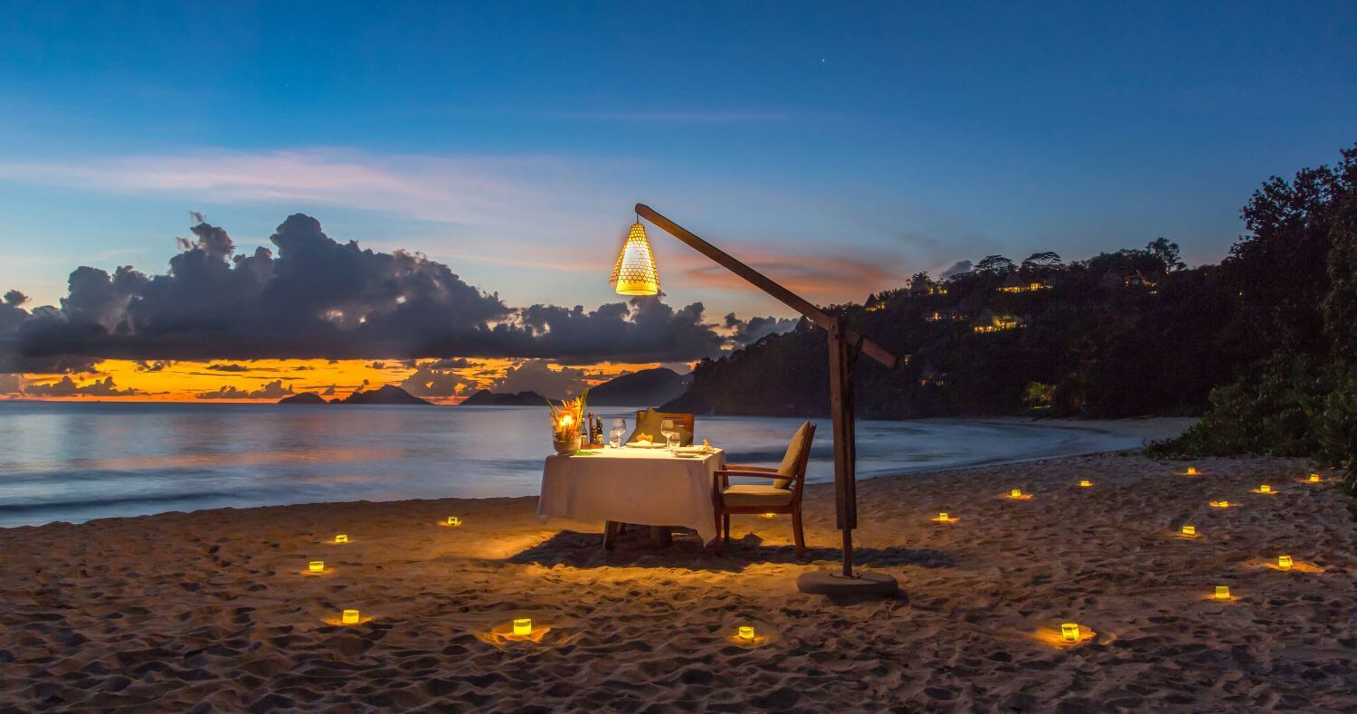 anantara maia seychelles private dinner at the beach