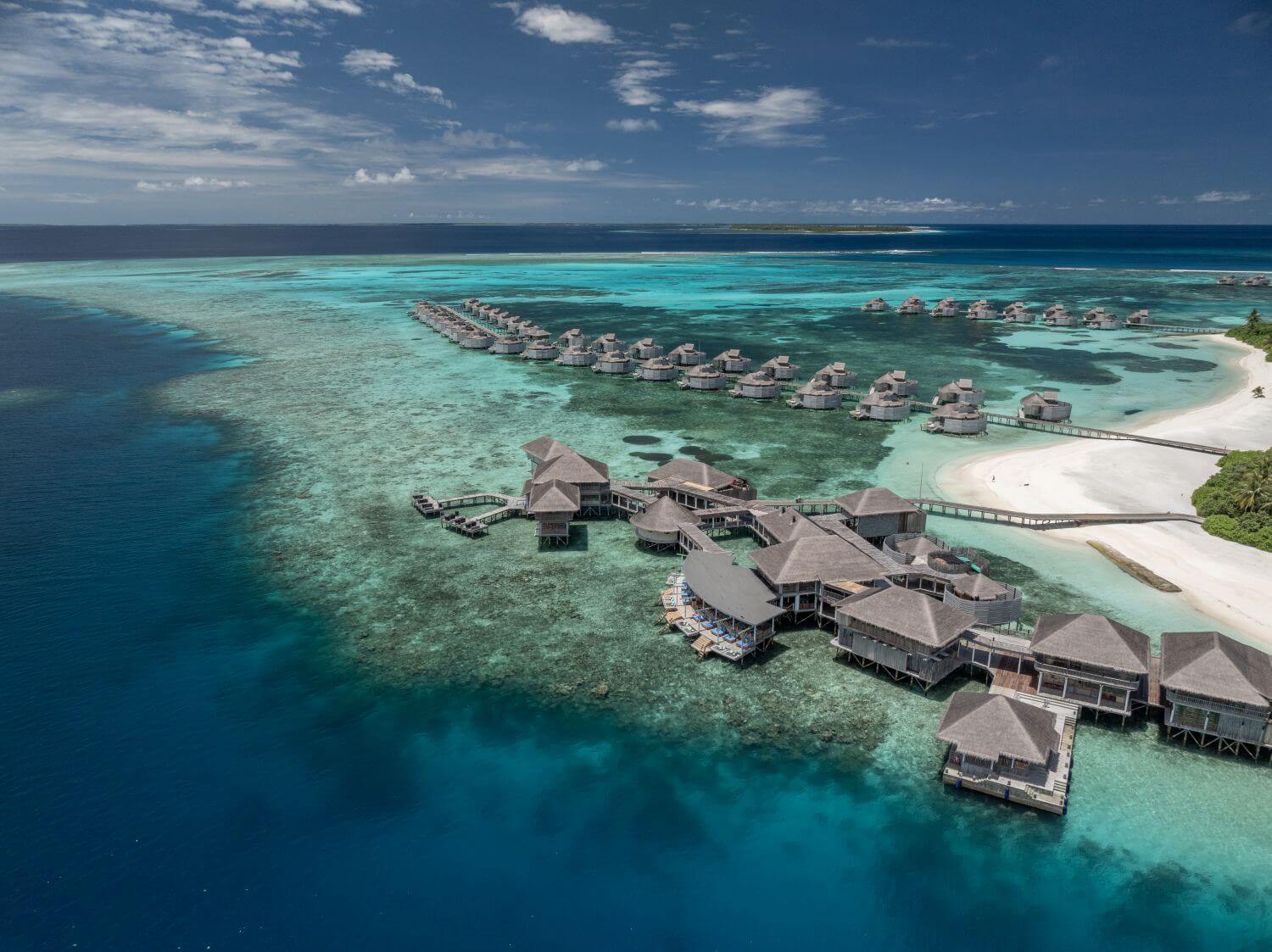 six-senses-laamu-inse-overwater-villas